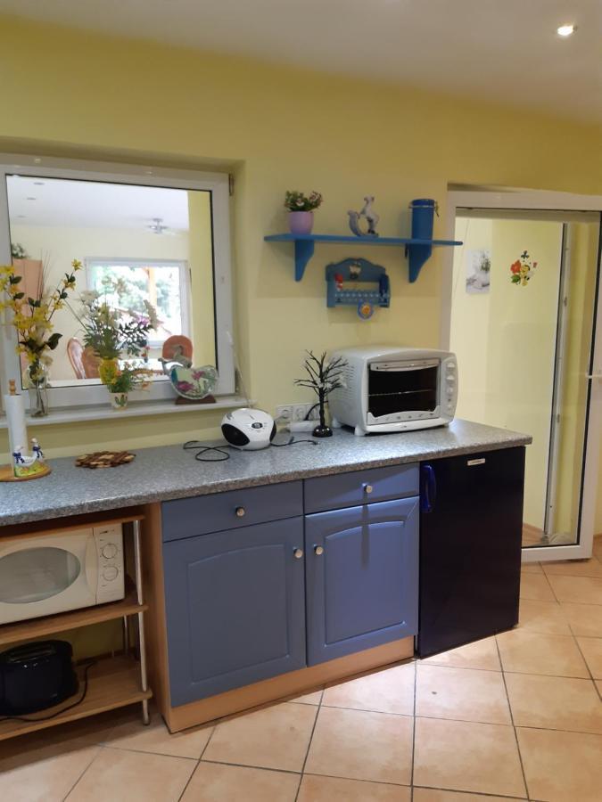 Monikas Gaestehaeuser Seeblick הימלפפורט מראה חיצוני תמונה